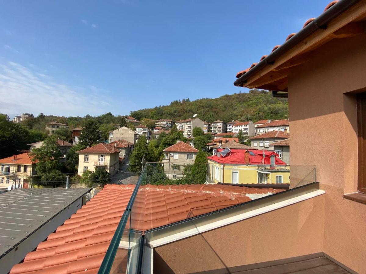 Amazing View And Cozy Atmosphere Veliko Tarnovo Exterior photo